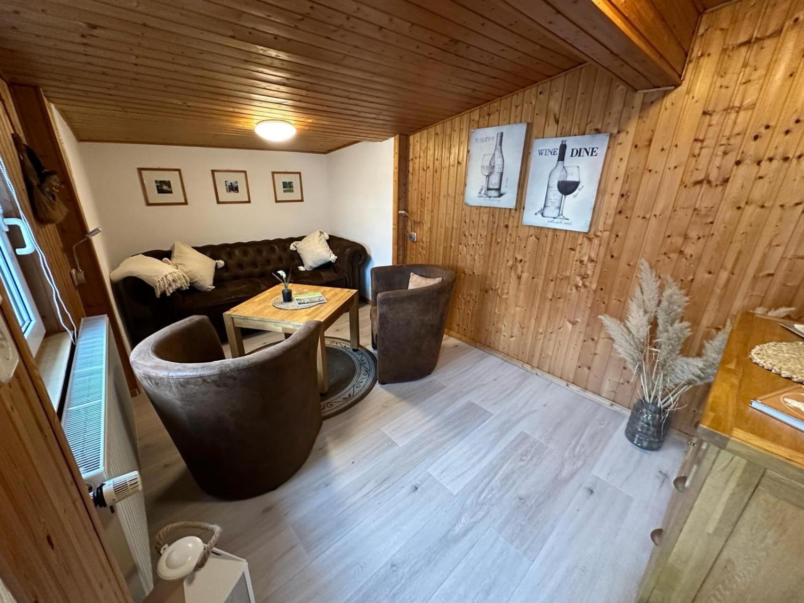 Christels Ferienwohnung 1 In Thale Mit Sonnenterrasse Und Grill المظهر الخارجي الصورة