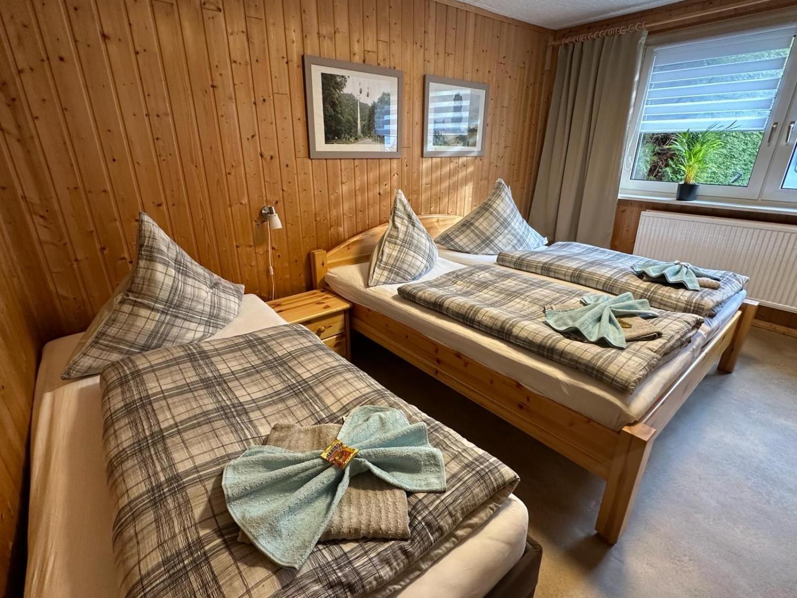 Christels Ferienwohnung 1 In Thale Mit Sonnenterrasse Und Grill المظهر الخارجي الصورة