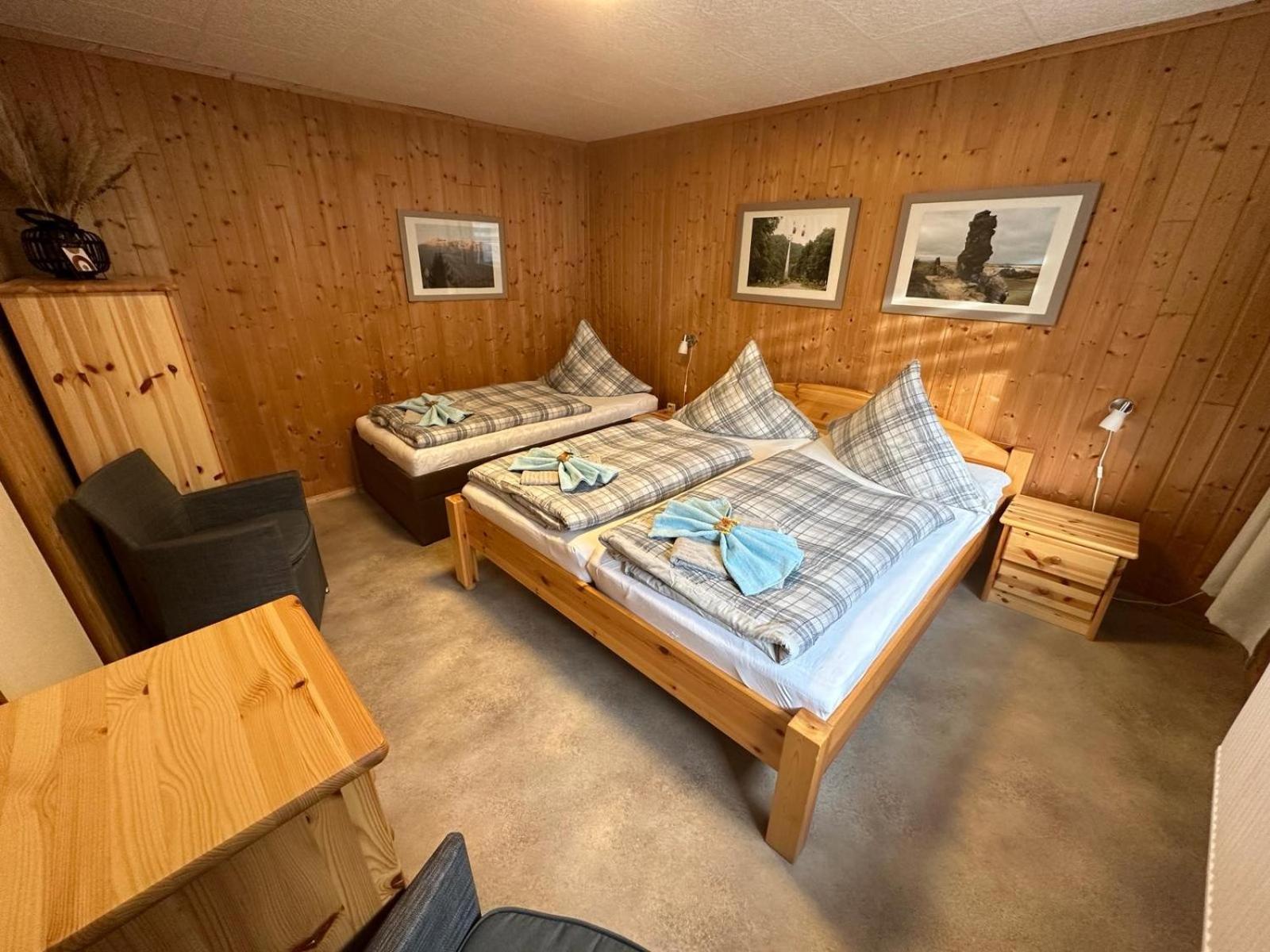 Christels Ferienwohnung 1 In Thale Mit Sonnenterrasse Und Grill المظهر الخارجي الصورة