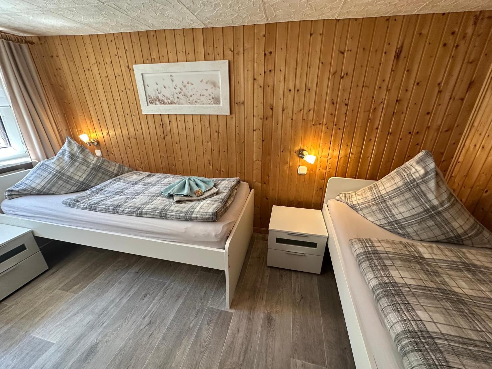 Christels Ferienwohnung 1 In Thale Mit Sonnenterrasse Und Grill المظهر الخارجي الصورة
